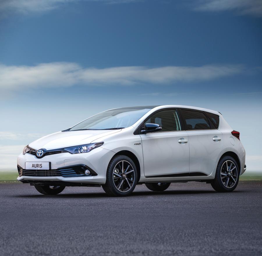 Toyota Auris Hybrid GB25 (UK) '2017